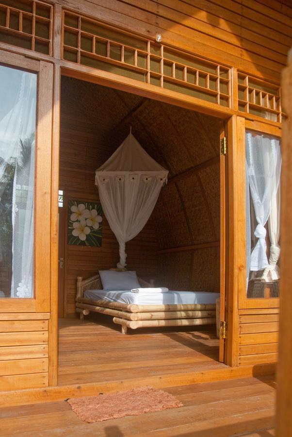 Jepun Bungalows Gili Meno Esterno foto