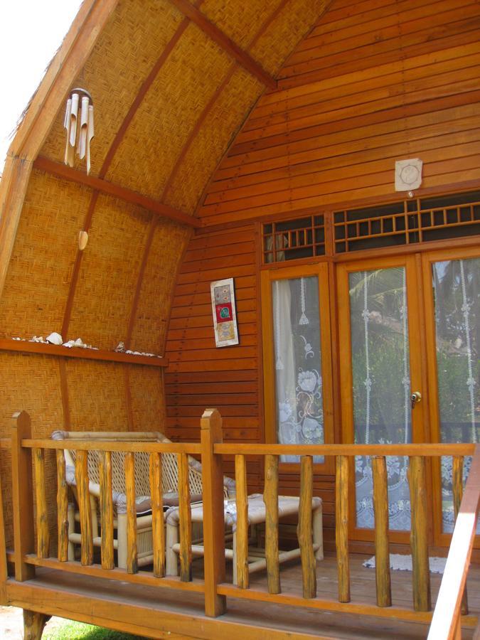 Jepun Bungalows Gili Meno Esterno foto